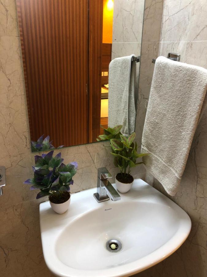 Hotel Spark Residency Csennai Kültér fotó
